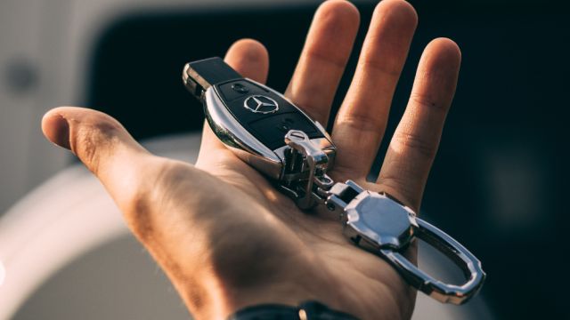 Überführung outsourcen: Sicher & effizient